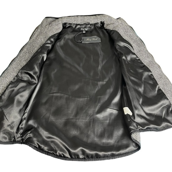 NWT Honey Punch “Tell Me a Story” Vest Black Herringbone Size Medium - Picture 8 of 13